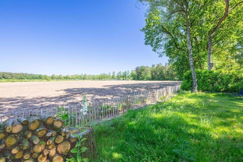 86, Bed & Outdoor Wellness - Sauna, Hottub, Icebath & Outdoor Shower Included! Oisterwijk Exterior foto