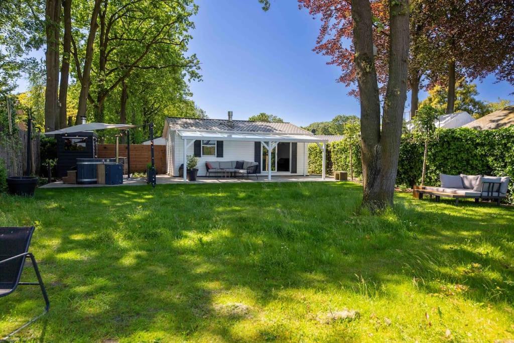 86, Bed & Outdoor Wellness - Sauna, Hottub, Icebath & Outdoor Shower Included! Oisterwijk Exterior foto